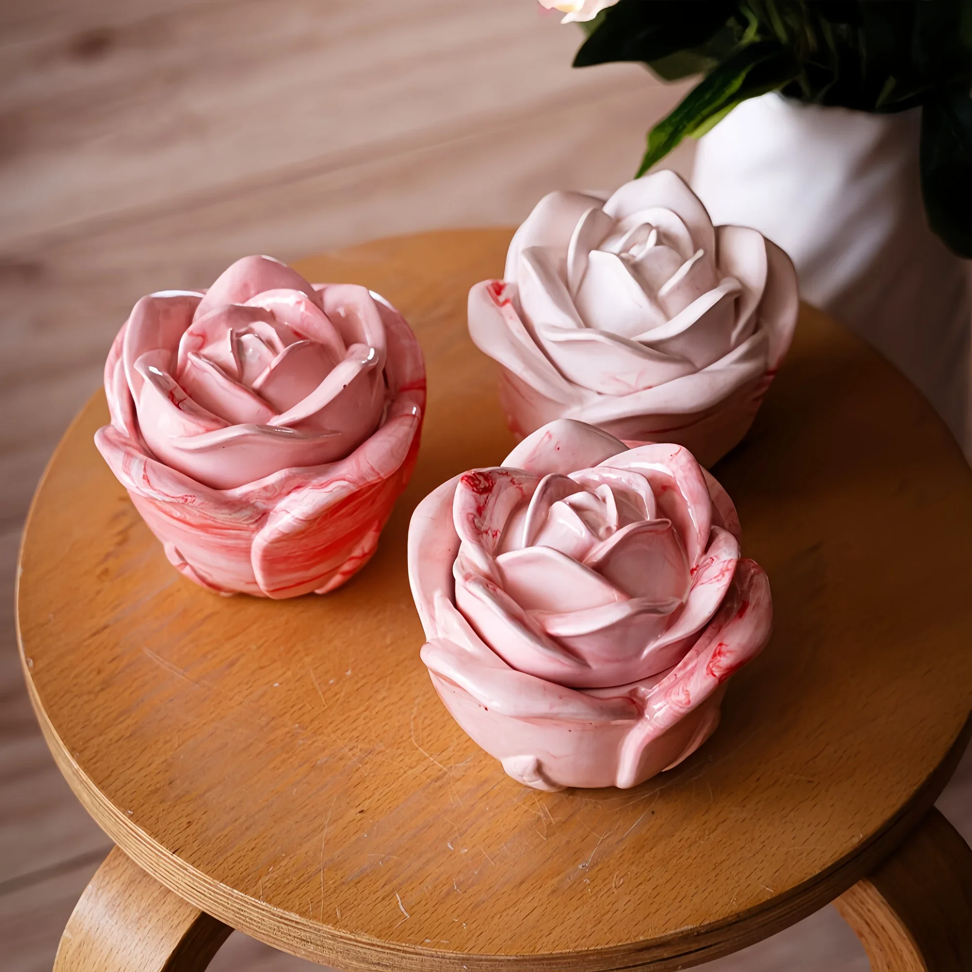 Candle Making Set - 2ピースセット ローズ型シリコンモールド 蓋付き、エポキシ樹脂、石膏、コンクリートクラフト用のエレガントなキャンドルホルダーモールド
